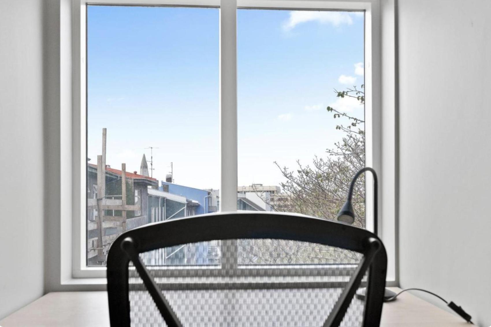 Cheerful Down Town Apartment ريكيافيك المظهر الخارجي الصورة